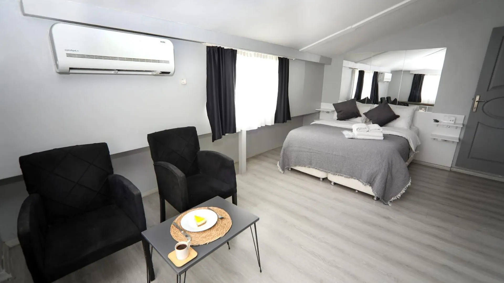 Hotel Arkem Deluxe